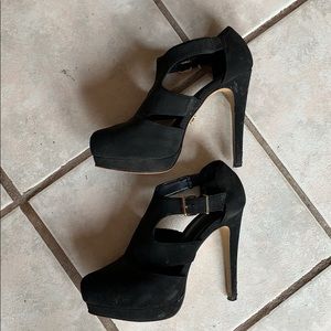 Faux Suede Black Pumps